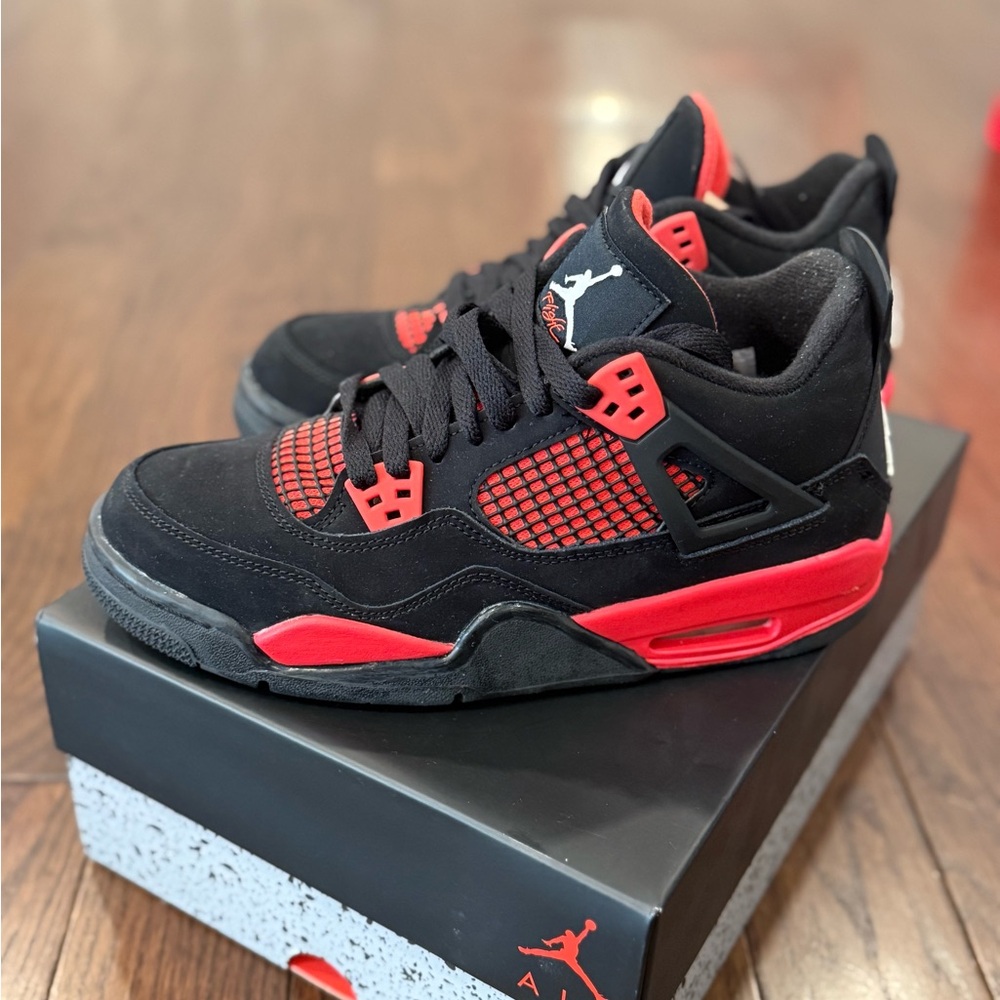 Jordan Retro 4 Authentic Black and Red Sneakers Never Worn